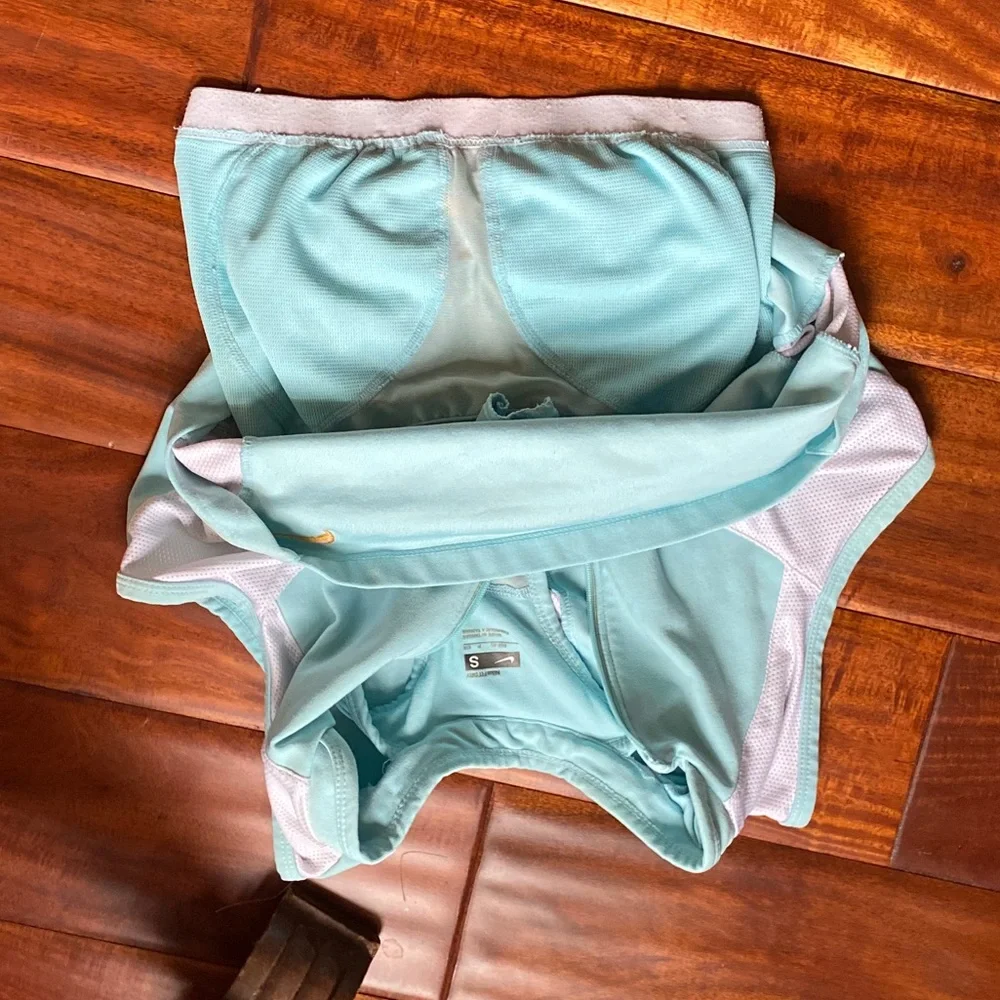 SOLD  - 🎾⛳️ Vntg Y2K Nike Dry Fit Aqua Athletic Tank Top S - Picture 3 of 5